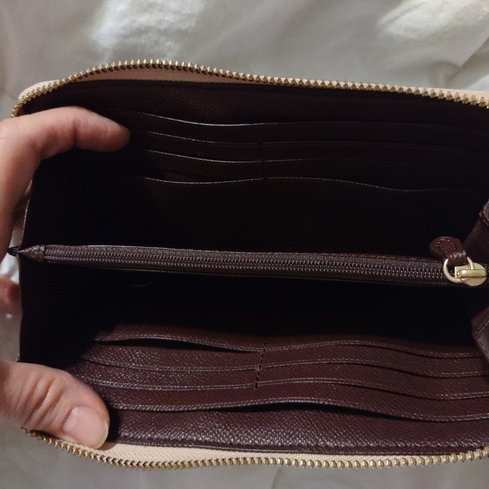Coach Coated Canvas Wallet - Picture 3 of 3